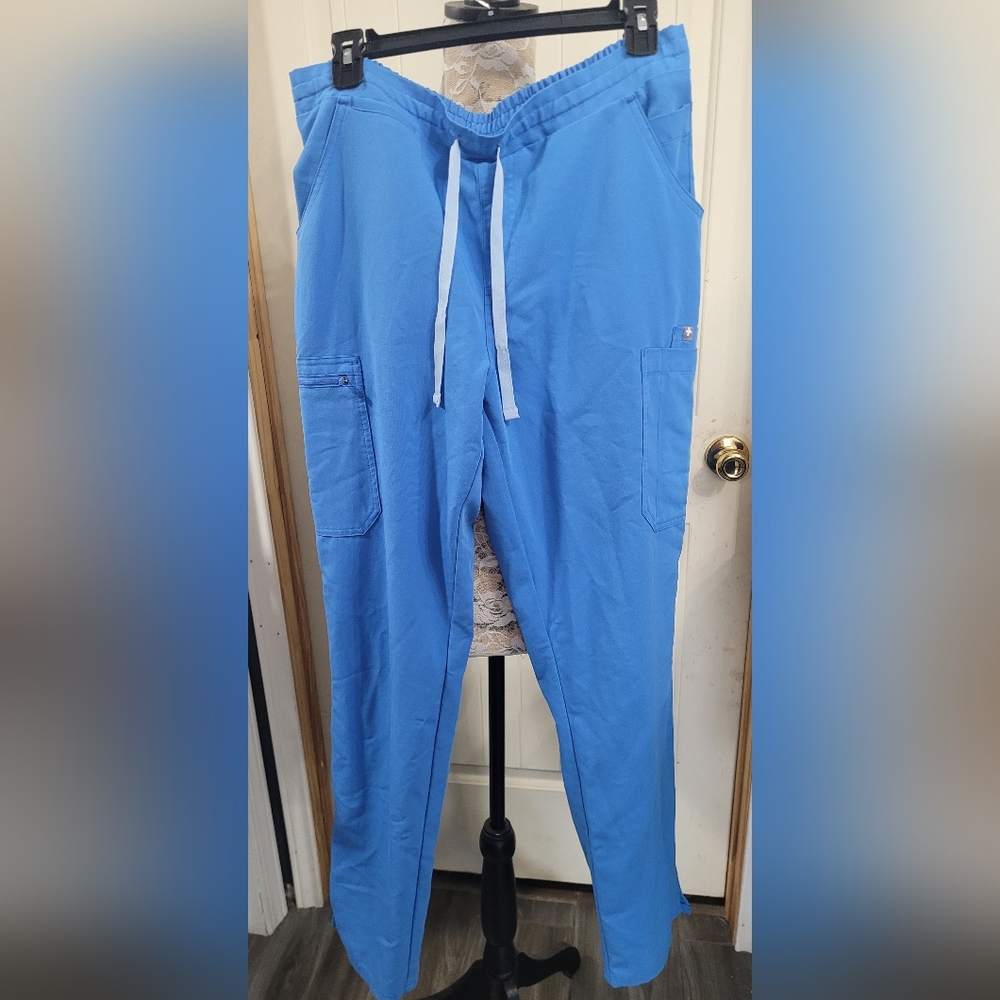 FIGS WOMEN'S SCRUB PANTS